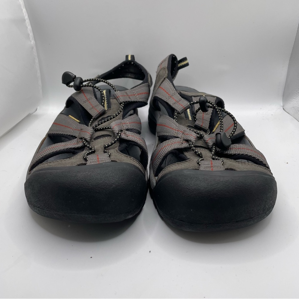 Keen Newport Men's Size 11 Gray Sandals Hiking Waterproof Activewear Outdoors - Picture 2 of 7